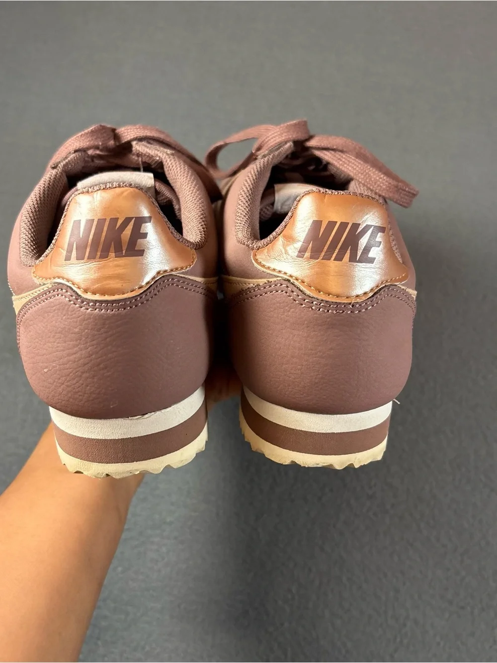 Nike Cortez 72 Classic Particle Beige Smokey Mauve Women’s Size 9.5